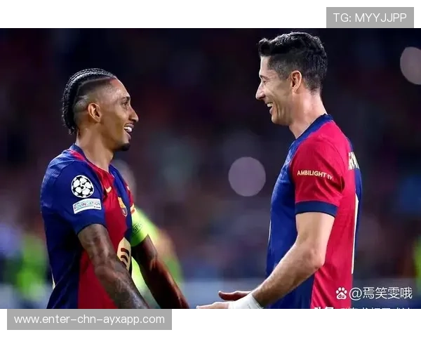 巴萨佩德里点球稳稳罚入球队将比分扩大