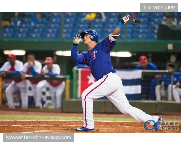 道奇外野手关键接杀阻止端局反超——防守艺术在现场传递的力量