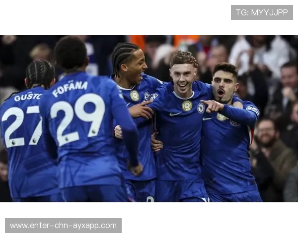 切尔西帕尔默任意球制造致命机会