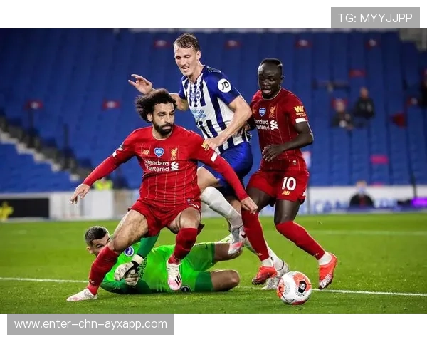 利物浦高压逼抢奏效，欧战征程与联赛并行