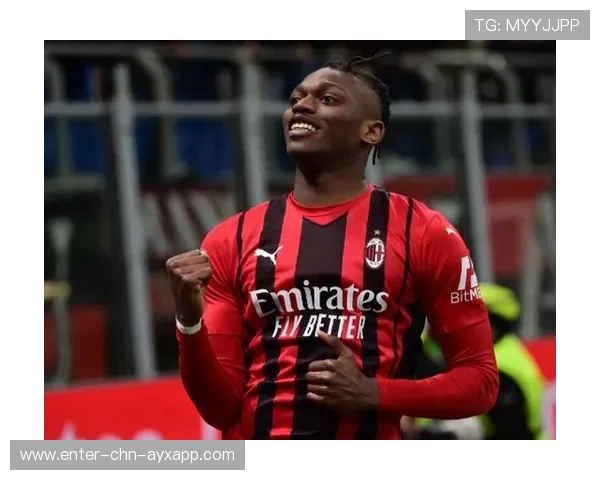 AC米兰前场推进层次丰富,莱奥频繁创造进攻空间