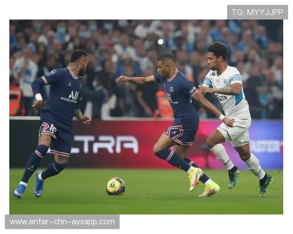 法甲巴黎快速换位成效显著，进攻持续推进